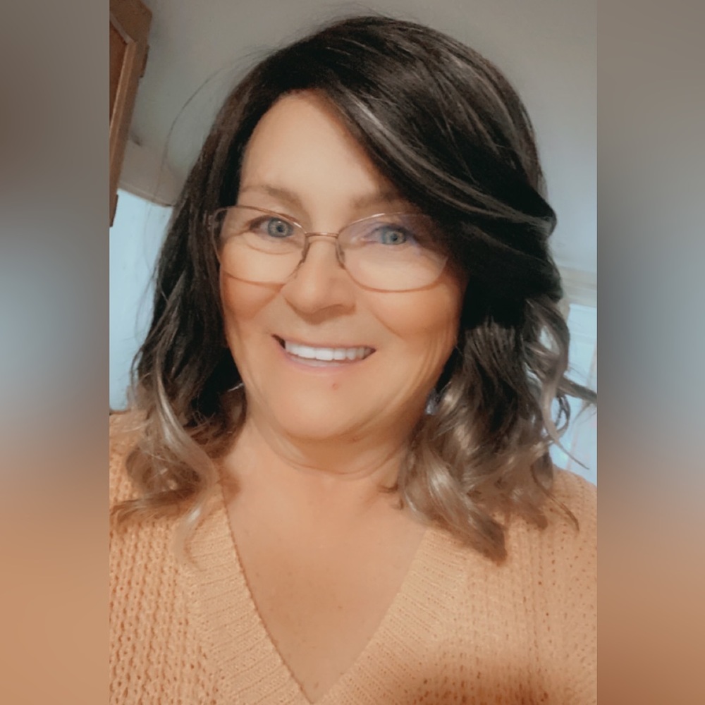 Meet your Posher, Linda